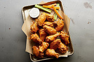 Buffalo Wild Wings Bowling Green food