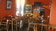 Bar, Cafeteria Restaurante Crema Y Cafe food