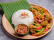 Amirul Tomyam Western Food food