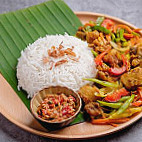 Amirul Tomyam Western Food food