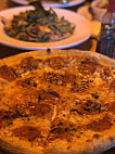 Sammy's Woodfired Pizza food