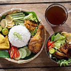 Ayam Penyet Kuala Kangsar food