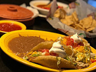 Henry's Puffy Tacos food