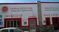 Parras Pizza Club outside