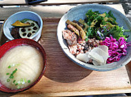 Ryokuyu Shokudou food