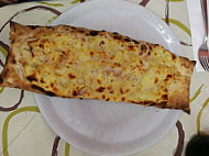 Pizza E Sfizi food