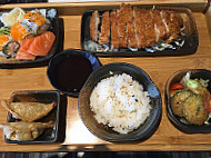 Daisukis Sushi food