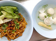 Ipoh Hor Hee Fish Ball Noodle Lam Mee Woh Gei food