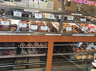 Aversa's Italian Bakery food