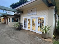 Kauai Juice Co. outside