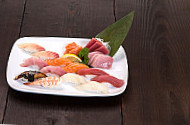 Maguro Sushi House food