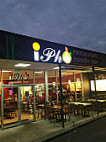Ipho Restaurant & Noodle Bar inside