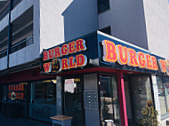 Burgerworld & Cafe outside
