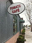Tomate Cafe outside