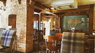 De Rodes Arms Stonehouse Pizza Carvery inside