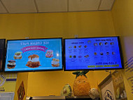 Beard Papa's food