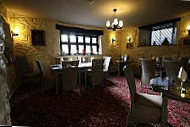 The Oxenham Arms inside