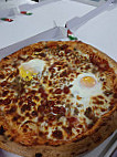 Subito Pizza Pizzeria Solesmes food