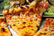 D E Pizza Subs food