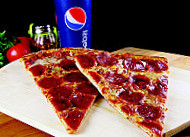 Husson's Pizza South Charleston food