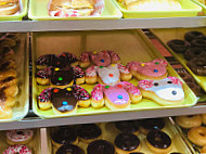 Mangum Donuts Thai Foods food
