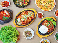 Miga Korean Bbq food