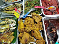 Ramah Nasi Campur Beraneka Lauk food