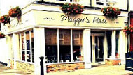 Maggie's Place outside