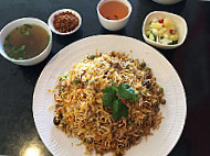 Sun's Burmese Kitchen food