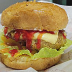 Rawang Burger Bakar food