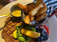 The Marchmont Arms food