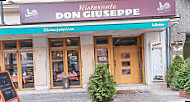 Don Giuseppe outside