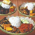 Ayam Getok Mantul Puchong food