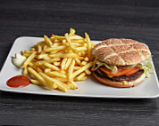 R Burger Gourmet food