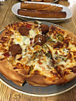 The Pizza Cafe food