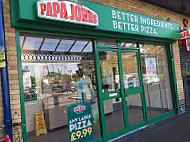 Papa John's Harlow outside