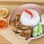 Ayam Gepuk Ori Selayang food