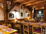 Restaurant Marmottons food