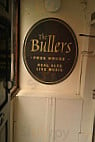 The Bullers Arms inside