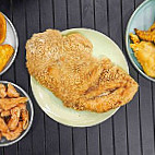 Hot-star Large Fried Chicken (ap Lei Chau) food