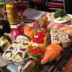 King Sushi & Wok food