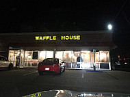 Waffle House outside