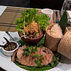 Baan Chang Thai Garten food