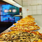 Hemse Restaurang Pizzeria food