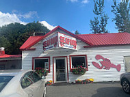 Mclaughlin's Lobsters, Seafood Takeout In Bangor outside