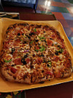 Leonardo's Pizza Villa food