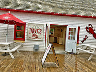 Dave's Lobster Charlottetown inside
