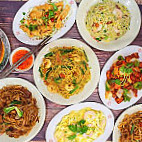 Xīn Yuán Xìng Shāo Là Chá Cān Tīng New Yuen Hing Roasted Meat food