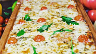 Pizzas D'herber Marbella food