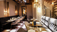 Le Baroque Restaurant Passage Des Lions food